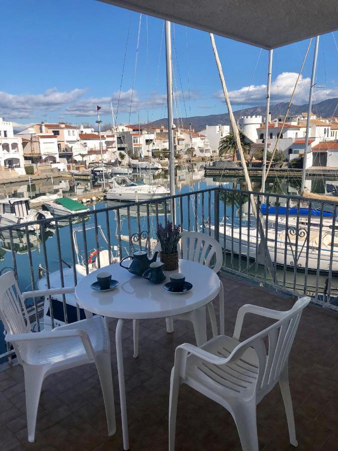 Apt Port Rhodes C, 2 Chbres, 2 Terrasses, Vue Sur Canal Principal De La Marina Et Sur Les Pyrenees Διαμέρισμα Empuriabrava Εξωτερικό φωτογραφία
